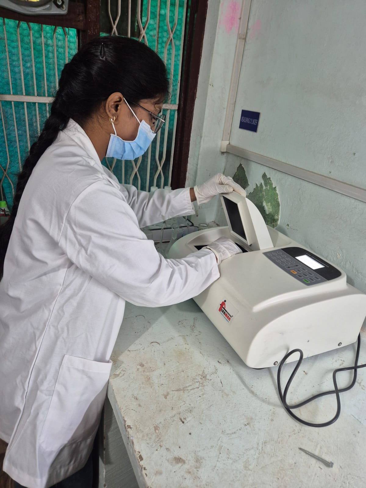 Modular laboratory and field activity 72